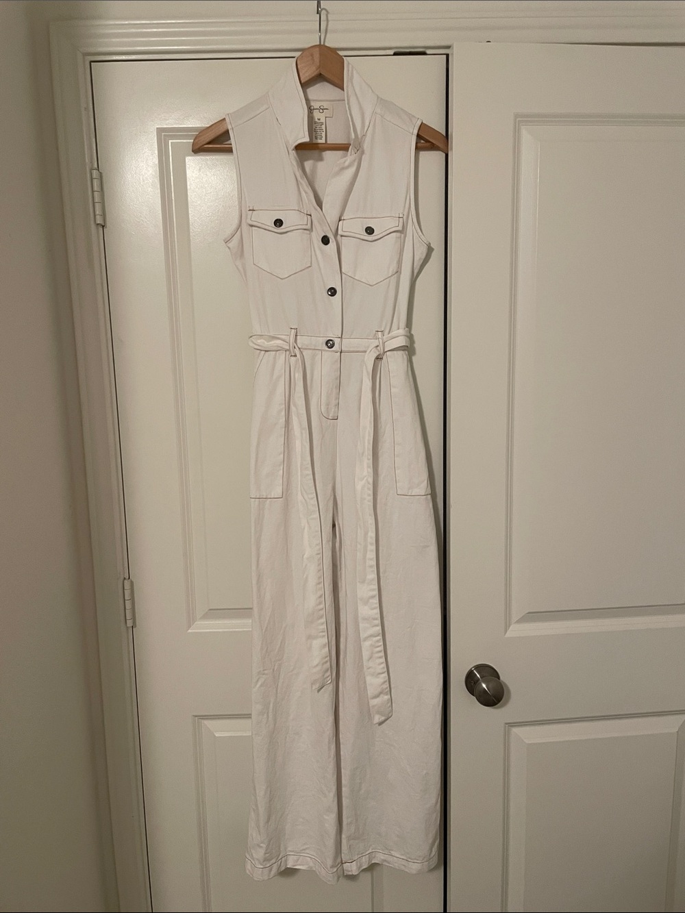 Jessica Simpson White Button-Front Sleeveless Jumpsuit with Tie Waist